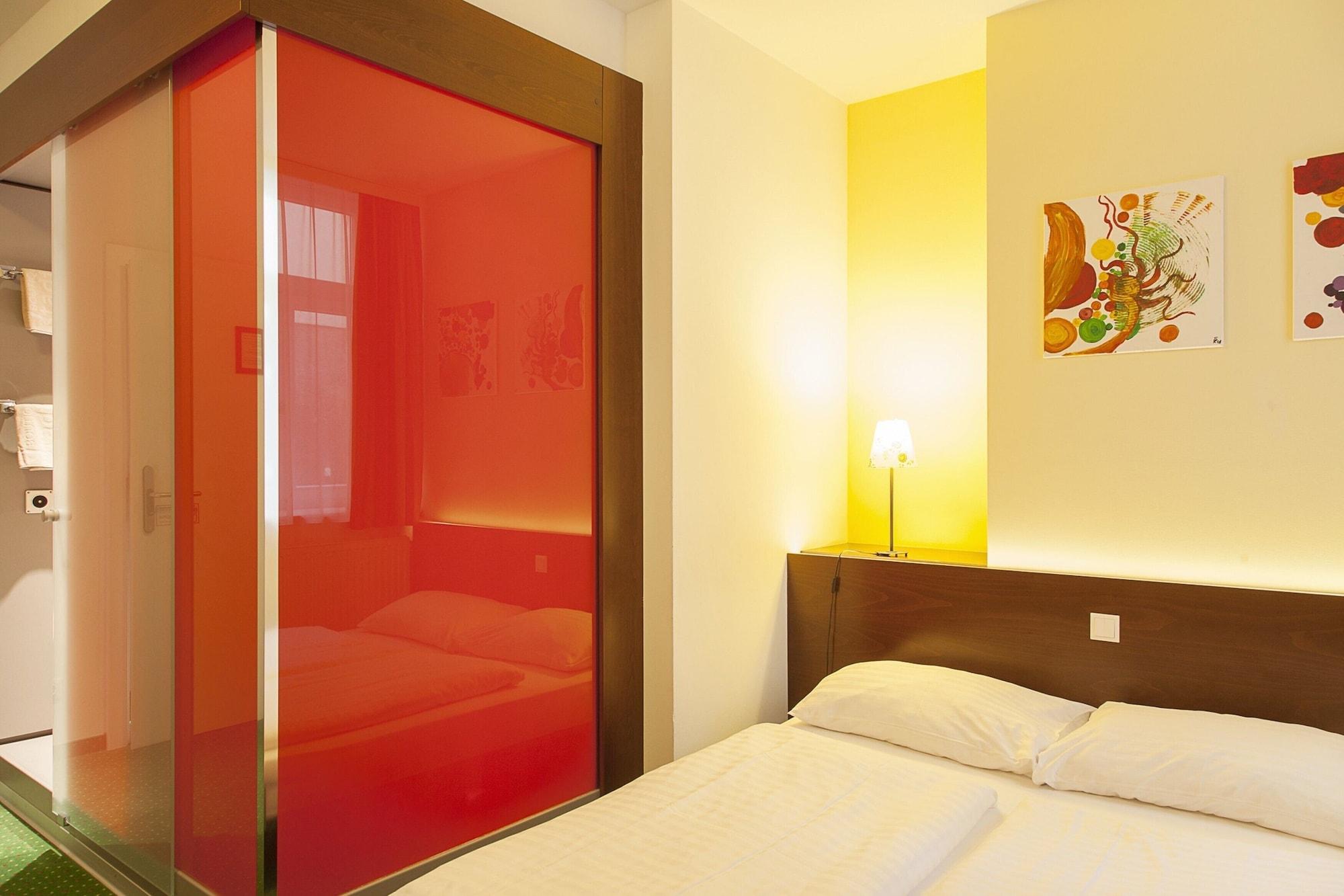 Stadthalle Bed and breakfast 2*
